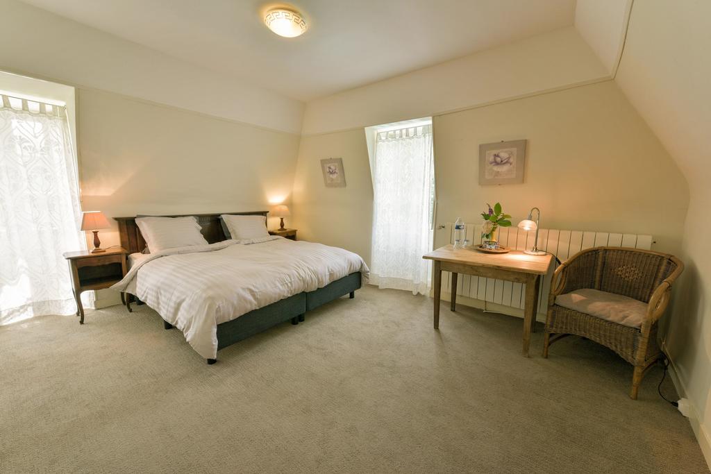 Le Prieure Bed & Breakfast Souillac Exterior photo